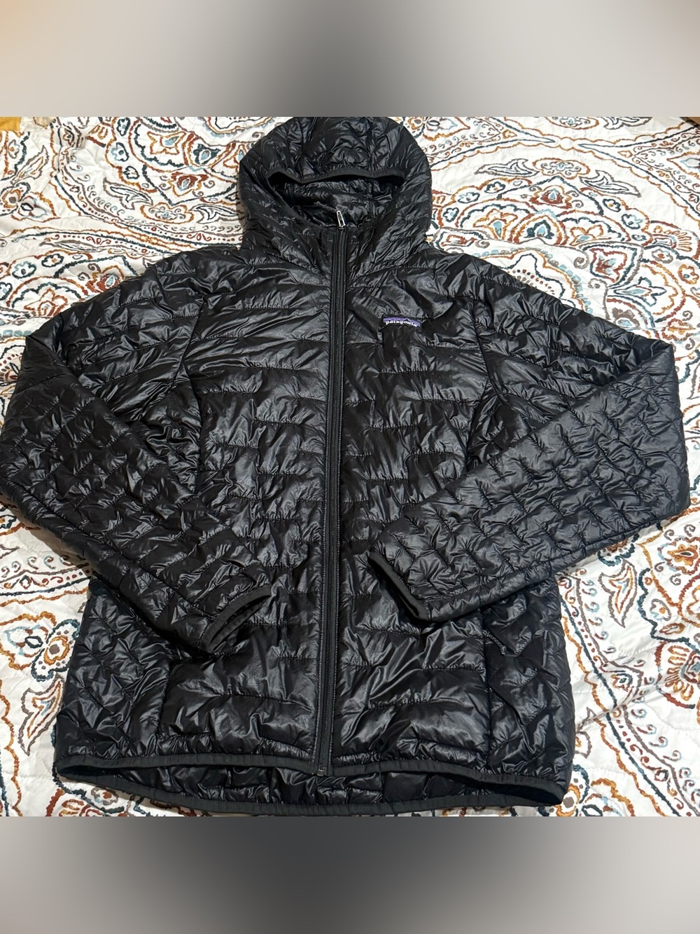 Patagonia micropuff hoody women’s M